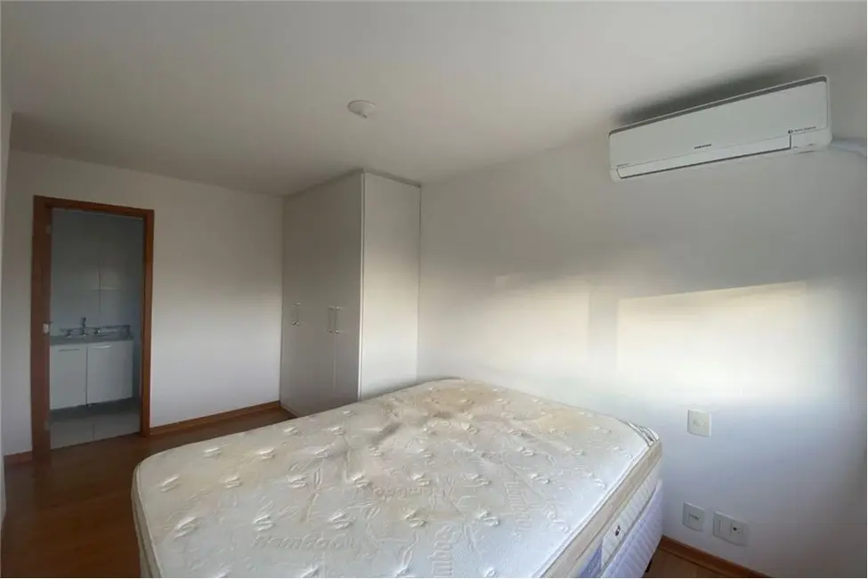 Foto 8 de Apartamento com 2 quartos à venda, 65m2 em Tristeza, Porto Alegre - RS