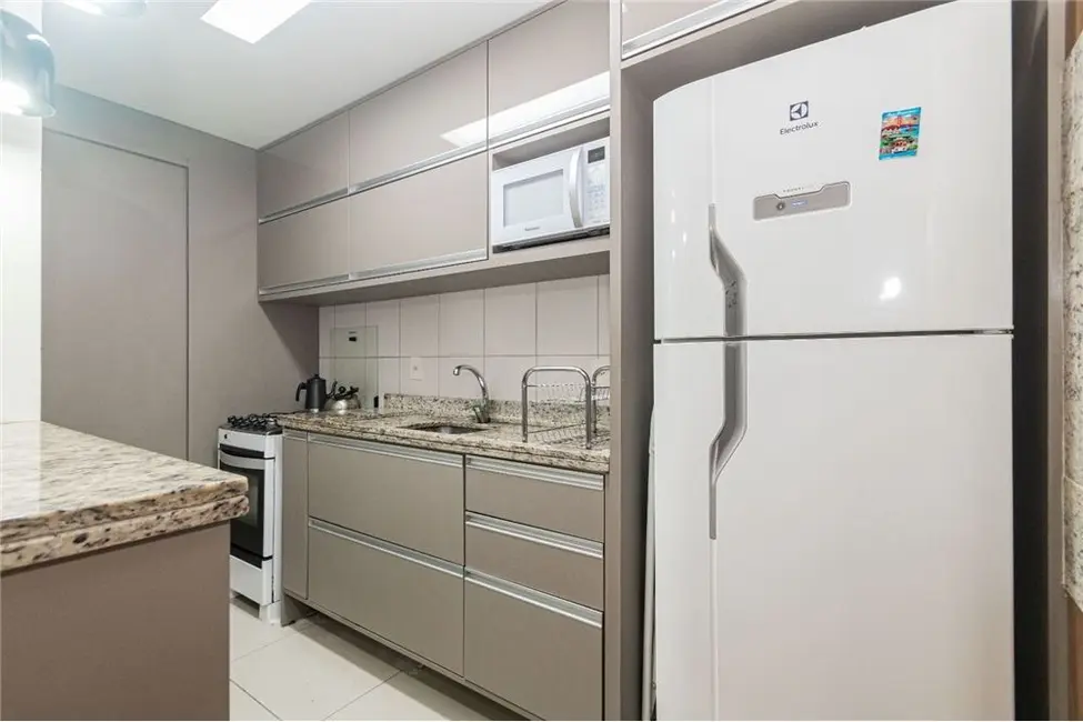 Foto 5 de Apartamento com 2 quartos à venda, 66m2 em Auxiliadora, Porto Alegre - RS