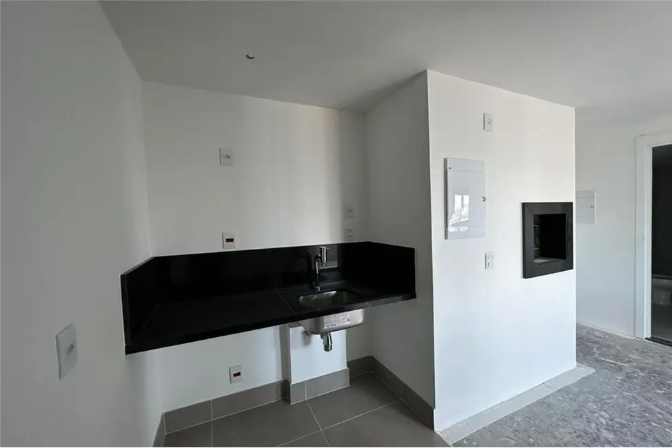 Apartamento com 1 quarto à venda, 43m2 em Auxiliadora, Porto Alegre - RS - imagem 6 Foto 6 de Apartamento com 1 quarto à venda, 43m2 em Auxiliadora, Porto Alegre - RS