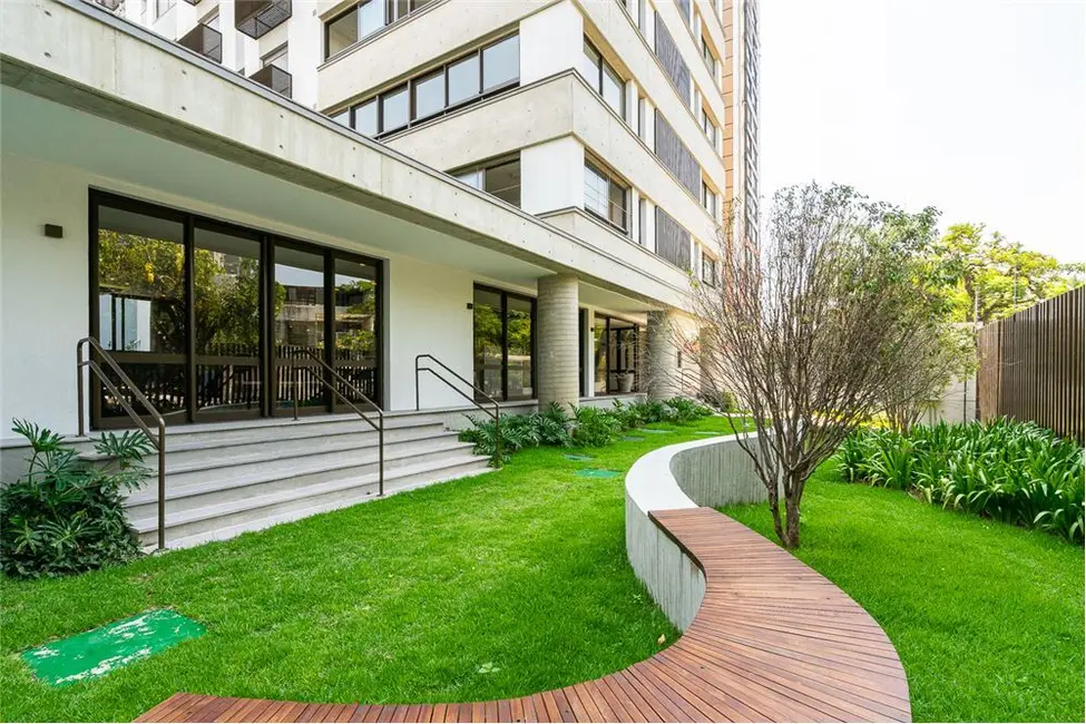Apartamento com 3 quartos à venda, 110m2 em Menino Deus, Porto Alegre - RS - imagem 3 Foto 3 de Apartamento com 3 quartos à venda, 110m2 em Menino Deus, Porto Alegre - RS