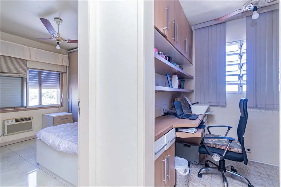 Foto 6 de Apartamento com 2 quartos à venda, 78m2 em Cristal, Porto Alegre - RS