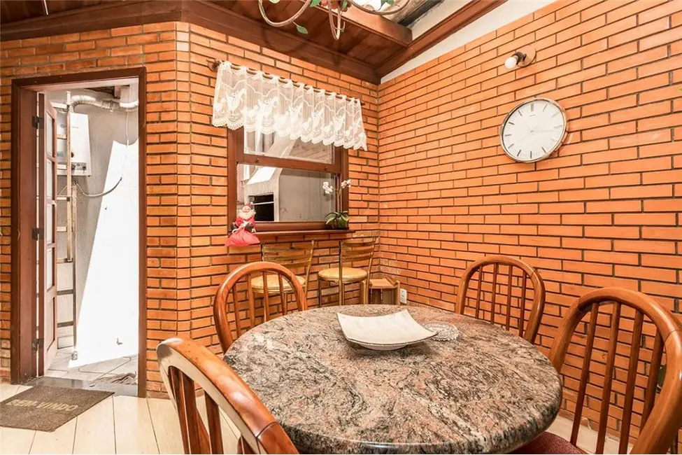 Apartamento com 3 quartos à venda, 109m2 em Petrópolis, Porto Alegre - RS - imagem 8 Foto 8 de Apartamento com 3 quartos à venda, 109m2 em Petrópolis, Porto Alegre - RS