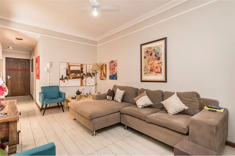 Apartamento com 3 quartos à venda, 109m2 em Petrópolis, Porto Alegre - RS - imagem 3 Foto 3 de Apartamento com 3 quartos à venda, 109m2 em Petrópolis, Porto Alegre - RS