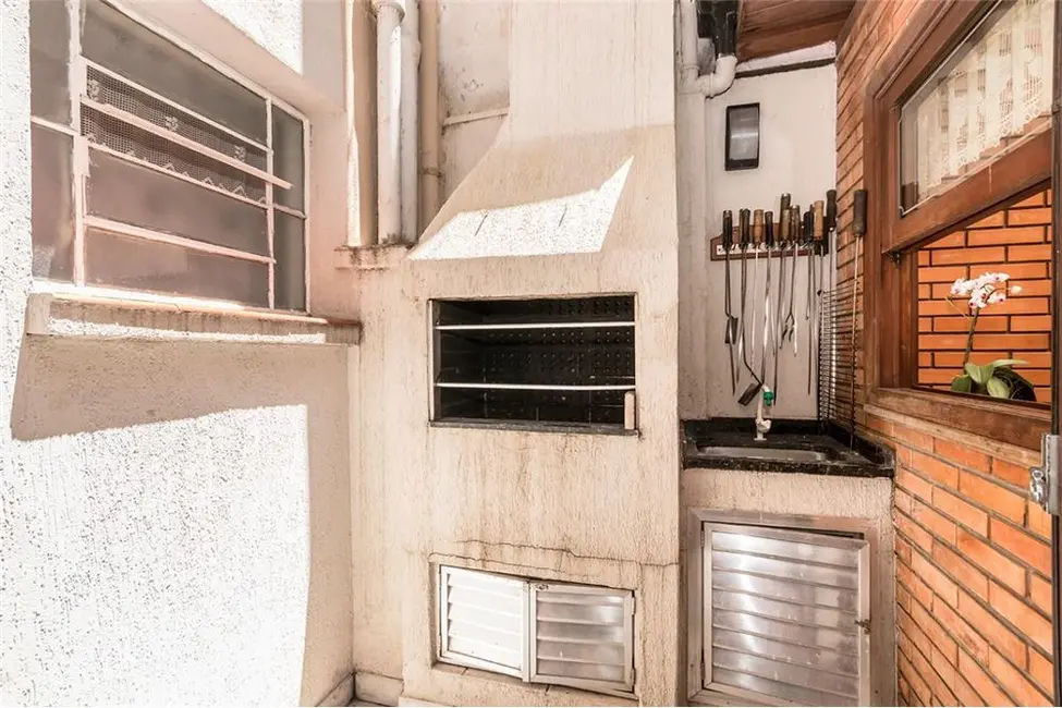 Apartamento com 3 quartos à venda, 109m2 em Petrópolis, Porto Alegre - RS - imagem 9 Foto 9 de Apartamento com 3 quartos à venda, 109m2 em Petrópolis, Porto Alegre - RS