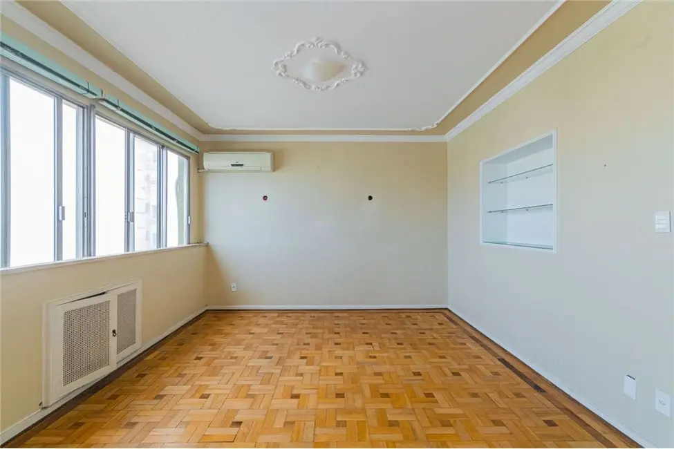 Foto 8 de Apartamento com 3 quartos à venda, 210m2 em Centro Histórico, Porto Alegre - RS