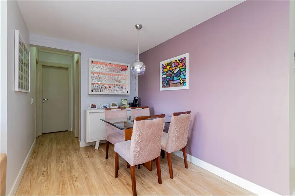 Apartamento com 2 quartos à venda, 64m2 em Jardim Carvalho, Porto Alegre - RS - imagem 5 Foto 5 de Apartamento com 2 quartos à venda, 64m2 em Jardim Carvalho, Porto Alegre - RS