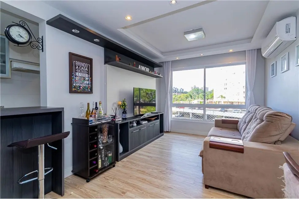 Apartamento com 2 quartos à venda, 64m2 em Jardim Carvalho, Porto Alegre - RS - imagem 4 Foto 4 de Apartamento com 2 quartos à venda, 64m2 em Jardim Carvalho, Porto Alegre - RS