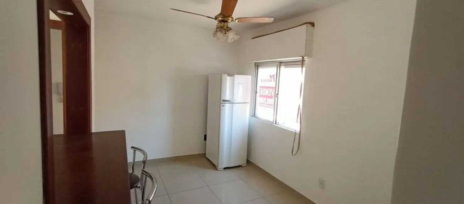 Foto 3 de Apartamento com 2 quartos à venda, 51m2 em São Sebastião, Porto Alegre - RS