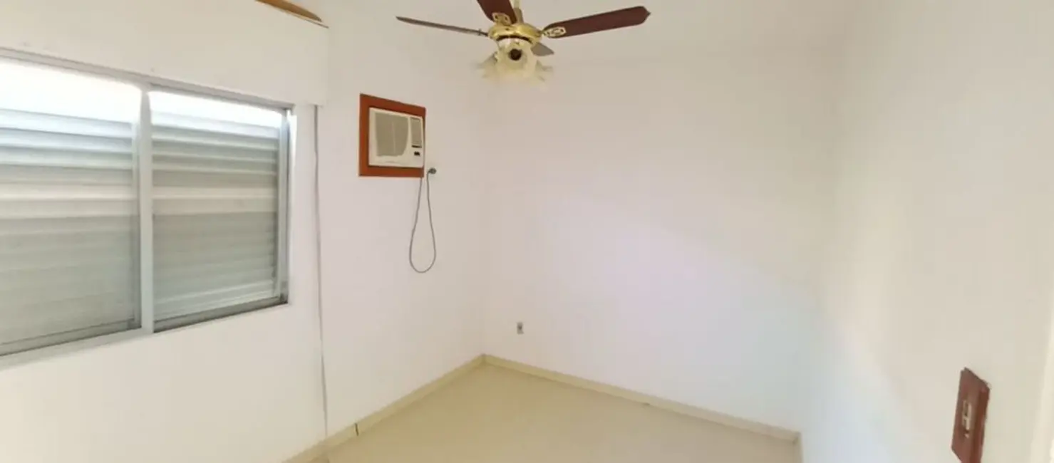 Foto 2 de Apartamento com 2 quartos à venda, 51m2 em São Sebastião, Porto Alegre - RS