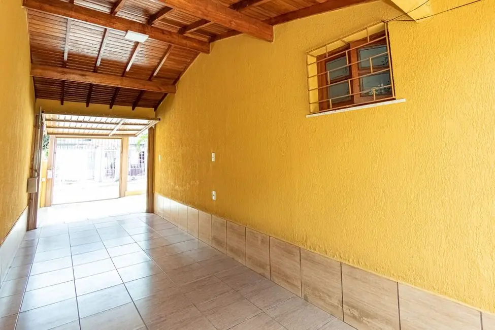 Casa com 2 quartos à venda, 94m2 em Rubem Berta, Porto Alegre - RS - imagem 6 Foto 6 de Casa com 2 quartos à venda, 94m2 em Rubem Berta, Porto Alegre - RS