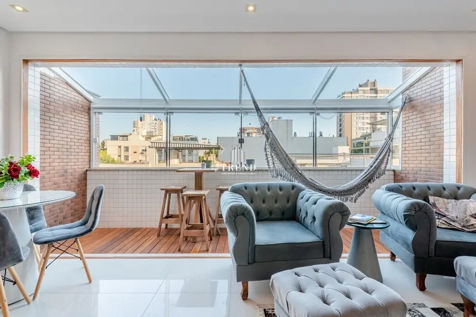 Foto 6 de Apartamento com 2 quartos à venda, 70m2 em Santana, Porto Alegre - RS