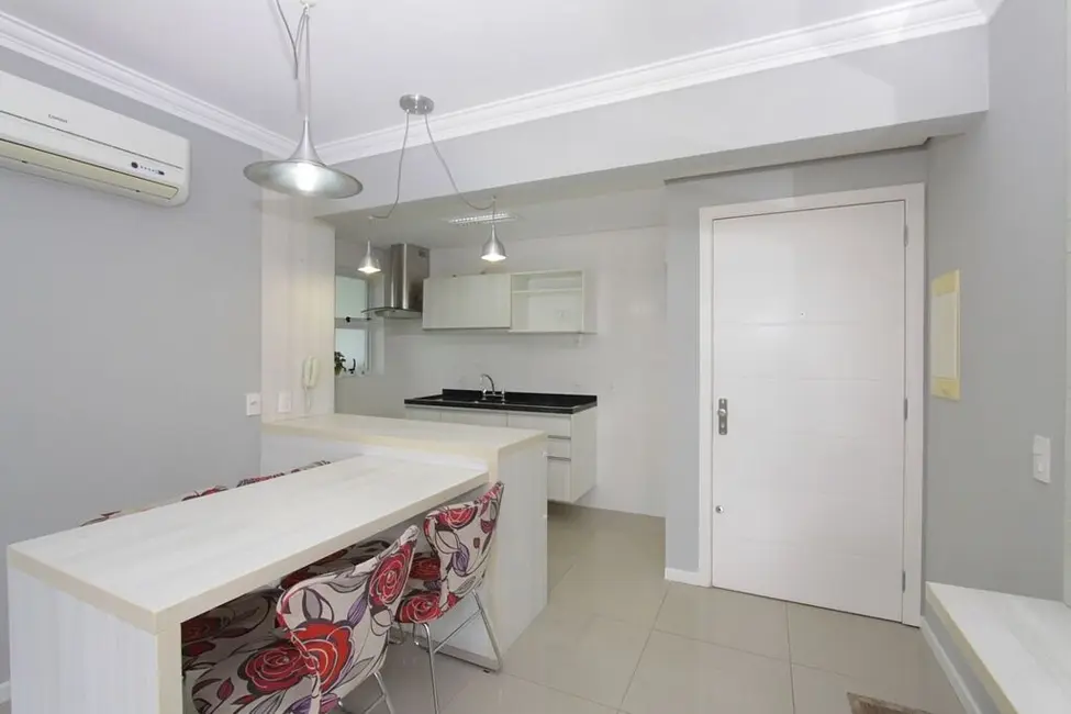 Foto 9 de Apartamento com 2 quartos à venda, 68m2 em Petrópolis, Porto Alegre - RS