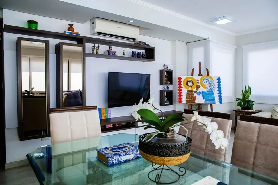 Foto 5 de Apartamento com 3 quartos à venda, 97m2 em Passo da Areia, Porto Alegre - RS