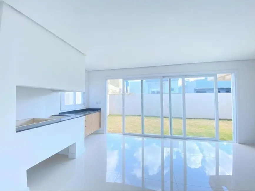 Casa de Condomínio com 4 quartos à venda, 295m2 em São Vicente, Gravatai - RS - imagem 4 Foto 4 de Casa de Condomínio com 4 quartos à venda, 295m2 em São Vicente, Gravatai - RS