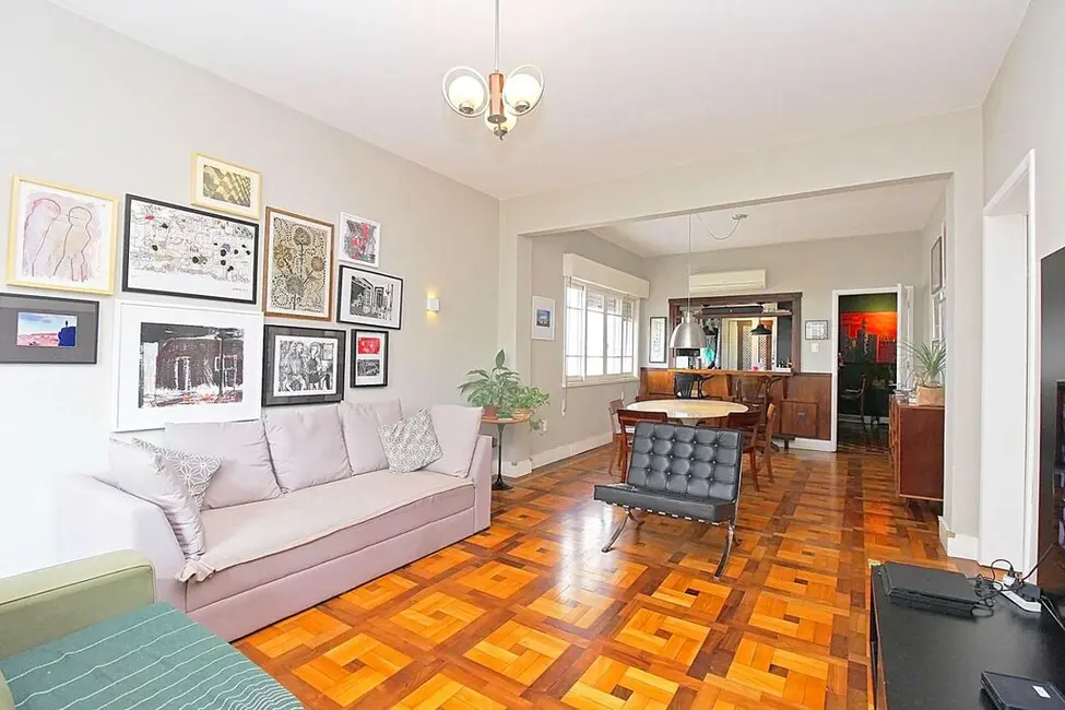 Apartamento com 3 quartos à venda, 140m2 em Centro Histórico, Porto Alegre - RS - imagem 4 Foto 4 de Apartamento com 3 quartos à venda, 140m2 em Centro Histórico, Porto Alegre - RS