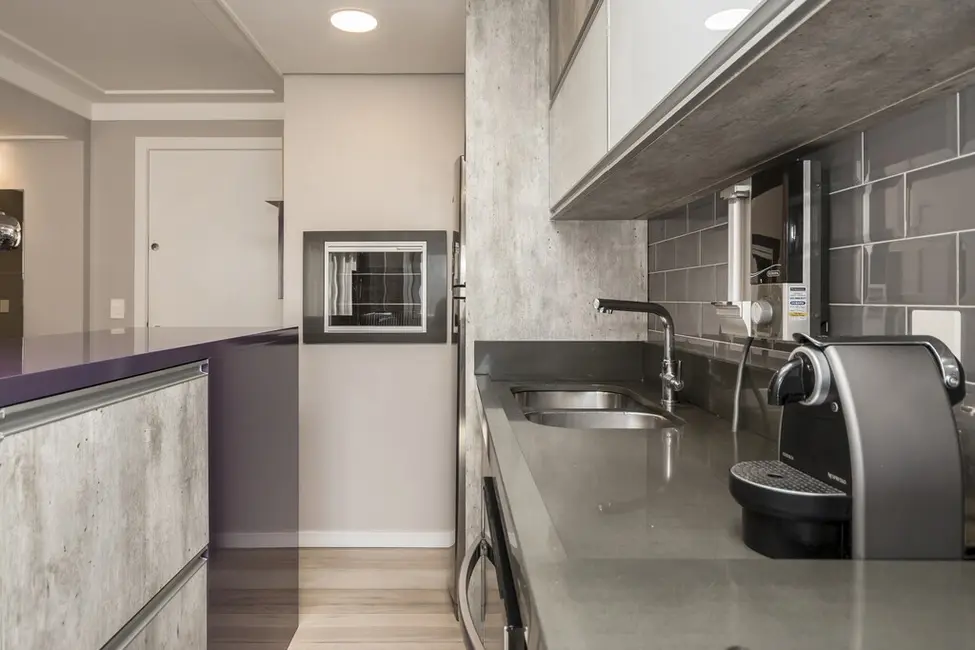 Apartamento com 2 quartos à venda, 64m2 em Independência, Porto Alegre - RS - imagem 9 Foto 9 de Apartamento com 2 quartos à venda, 64m2 em Independência, Porto Alegre - RS