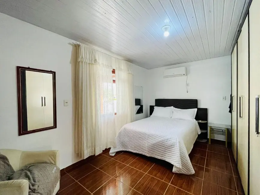 Casa com 2 quartos à venda, 90m2 em Itoupava Central, Blumenau - SC - imagem 9 Foto 9 de Casa com 2 quartos à venda, 90m2 em Itoupava Central, Blumenau - SC