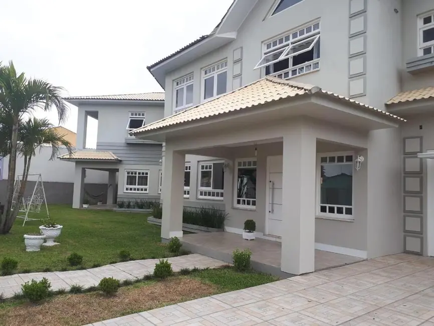 Foto 2 de Casa com 3 quartos à venda, 460m2 em Centro, Barra Do Ribeiro - RS