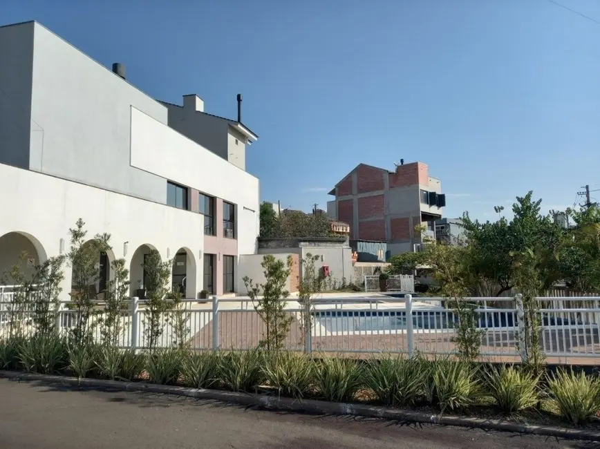 Foto 4 de Terreno / Lote à venda, 150m2 em Mário Quintana, Porto Alegre - RS