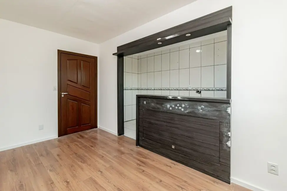 Foto 4 de Apartamento com 2 quartos à venda, 49m2 em Jardim Itu, Porto Alegre - RS