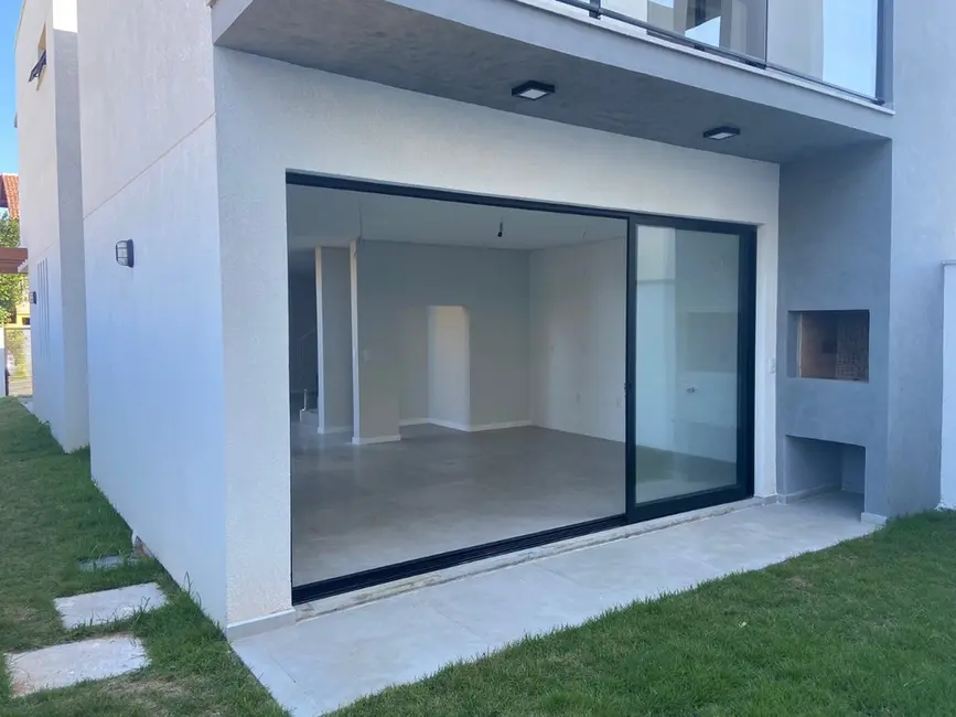 Casa com 3 quartos à venda, 177m2 em Campeche, Florianopolis - SC - imagem 9 Foto 9 de Casa com 3 quartos à venda, 177m2 em Campeche, Florianopolis - SC