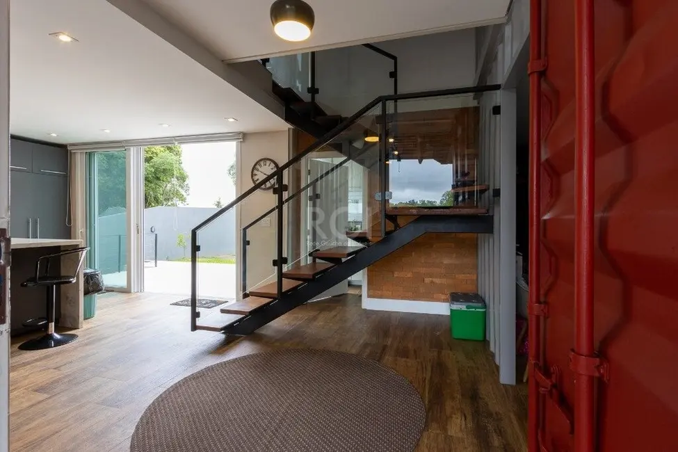 Casa com 3 quartos à venda, 333m2 em Teresópolis, Porto Alegre - RS - imagem 6 Foto 6 de Casa com 3 quartos à venda, 333m2 em Teresópolis, Porto Alegre - RS