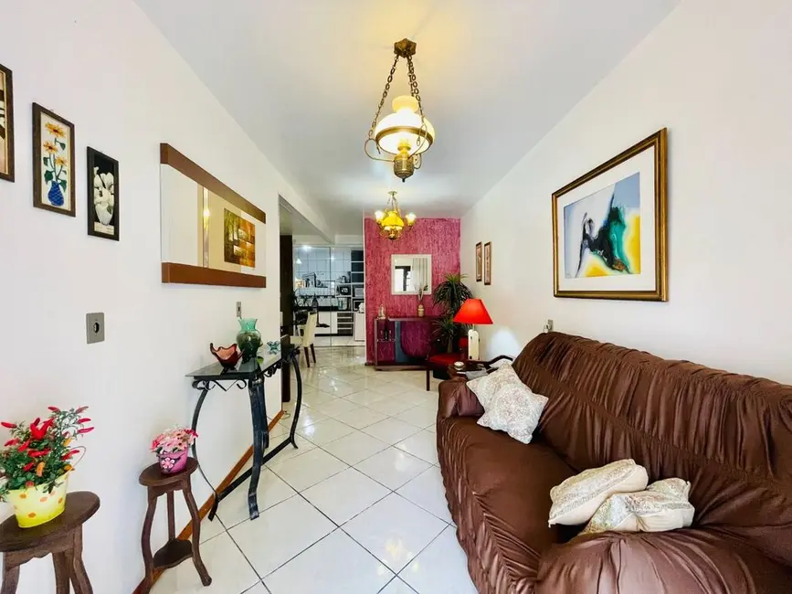 Casa com 3 quartos à venda, 143m2 em Fortaleza, Blumenau - SC - imagem 3 Foto 3 de Casa com 3 quartos à venda, 143m2 em Fortaleza, Blumenau - SC