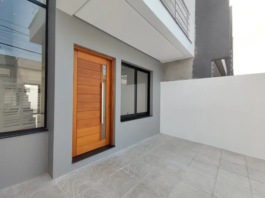 Casa com 3 quartos à venda, 110m2 em Estância Velha, Canoas - RS - imagem 4 Foto 4 de Casa com 3 quartos à venda, 110m2 em Estância Velha, Canoas - RS