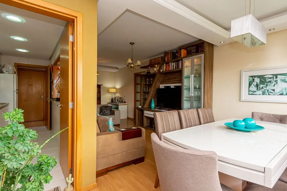 Apartamento com 3 quartos à venda, 94m2 em Cristo Redentor, Porto Alegre - RS - imagem 3 Foto 3 de Apartamento com 3 quartos à venda, 94m2 em Cristo Redentor, Porto Alegre - RS