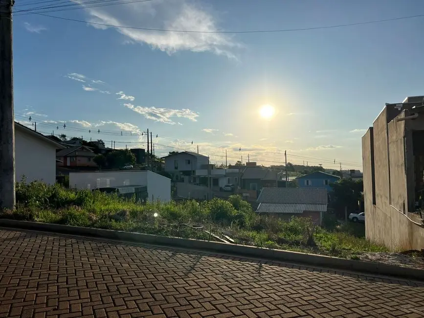 Foto 1 de Terreno / Lote à venda, 200m2 em Xanxere - SC