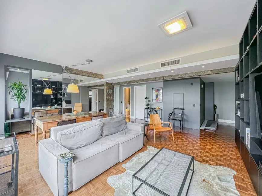 Apartamento com 1 quarto à venda, 134m2 em Moinhos de Vento, Porto Alegre - RS - imagem 4 Foto 4 de Apartamento com 1 quarto à venda, 134m2 em Moinhos de Vento, Porto Alegre - RS