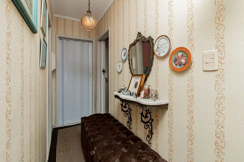 Apartamento com 2 quartos à venda, 68m2 em Menino Deus, Porto Alegre - RS - imagem 6 Foto 6 de Apartamento com 2 quartos à venda, 68m2 em Menino Deus, Porto Alegre - RS