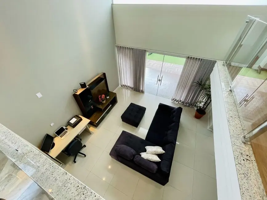 Casa com 3 quartos à venda, 238m2 em Fortaleza Alta, Blumenau - SC - imagem 8 Foto 8 de Casa com 3 quartos à venda, 238m2 em Fortaleza Alta, Blumenau - SC
