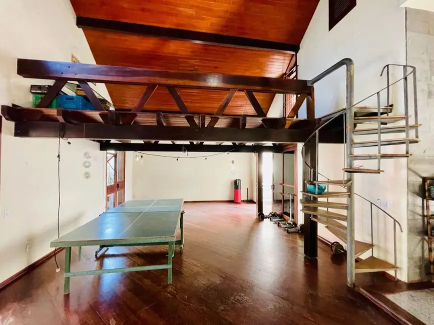 Casa com 4 quartos à venda, 460m2 em Ponta Aguda, Blumenau - SC - imagem 9 Foto 9 de Casa com 4 quartos à venda, 460m2 em Ponta Aguda, Blumenau - SC