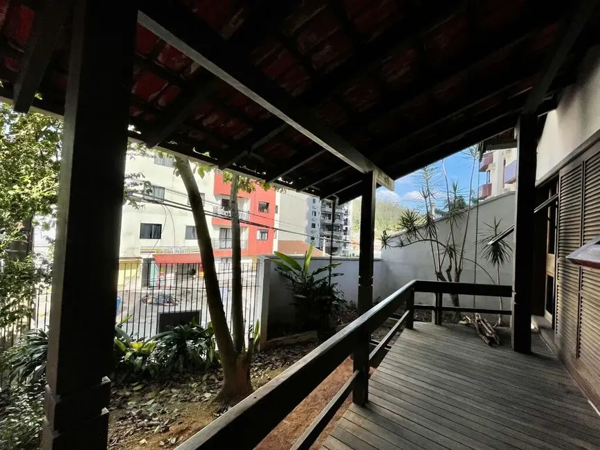 Casa com 4 quartos à venda, 460m2 em Ponta Aguda, Blumenau - SC - imagem 8 Foto 8 de Casa com 4 quartos à venda, 460m2 em Ponta Aguda, Blumenau - SC