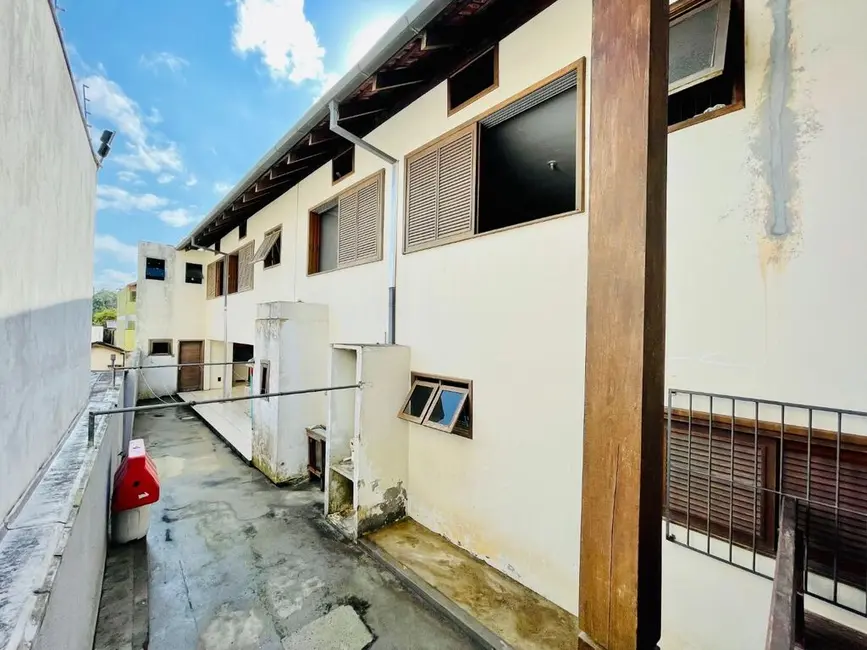 Casa com 4 quartos à venda, 460m2 em Ponta Aguda, Blumenau - SC - imagem 7 Foto 7 de Casa com 4 quartos à venda, 460m2 em Ponta Aguda, Blumenau - SC