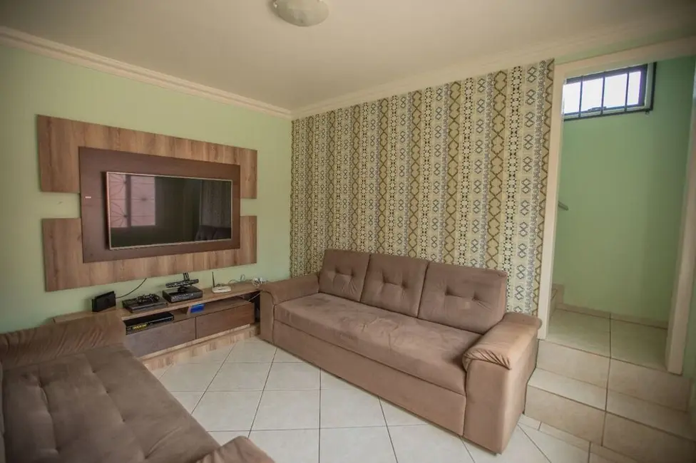 Foto 3 de Casa com 6 quartos à venda, 293m2 em Campos Novos - SC