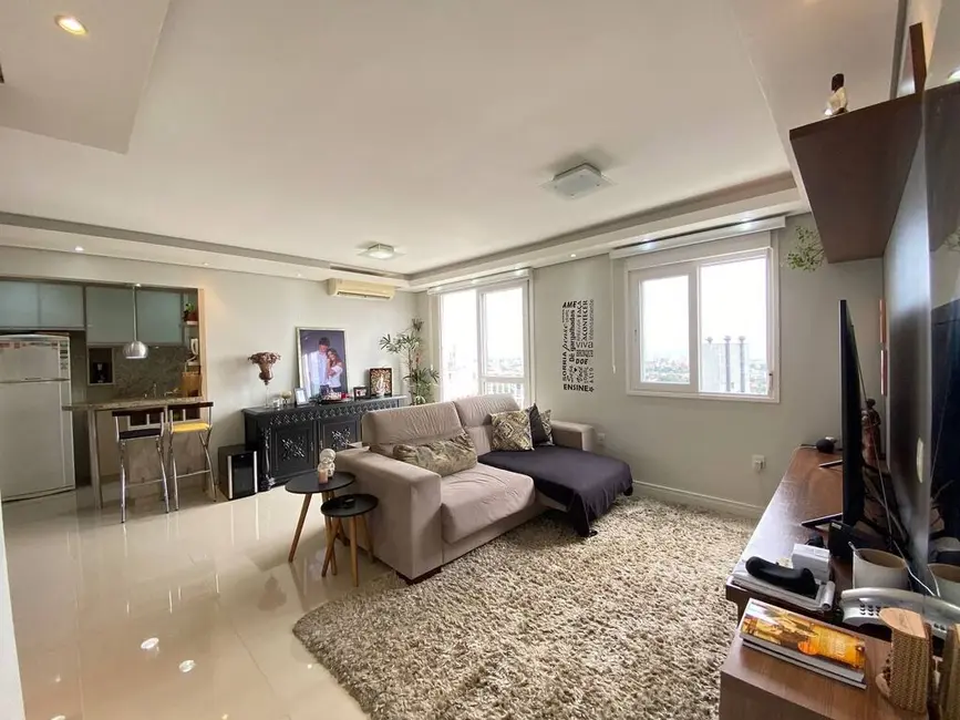 Foto 3 de Apartamento com 3 quartos à venda, 72m2 em Jardim Sabará, Porto Alegre - RS