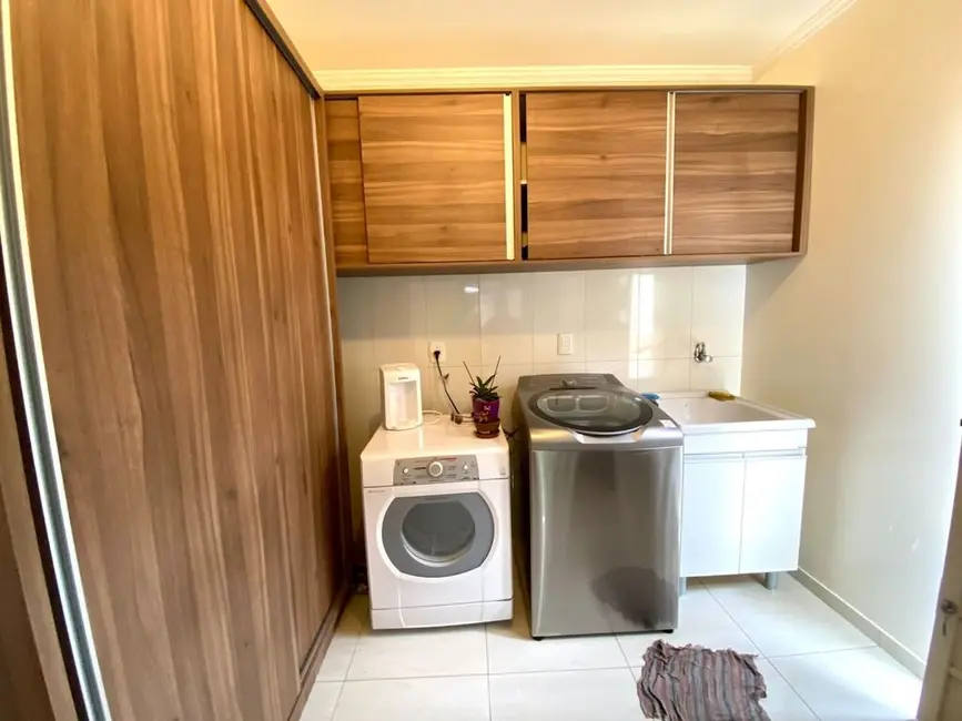 Foto 6 de Casa com 3 quartos à venda, 338m2 em Jardim Itália, Chapeco - SC