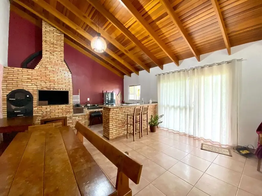 Foto 4 de Casa com 3 quartos à venda, 338m2 em Jardim Itália, Chapeco - SC