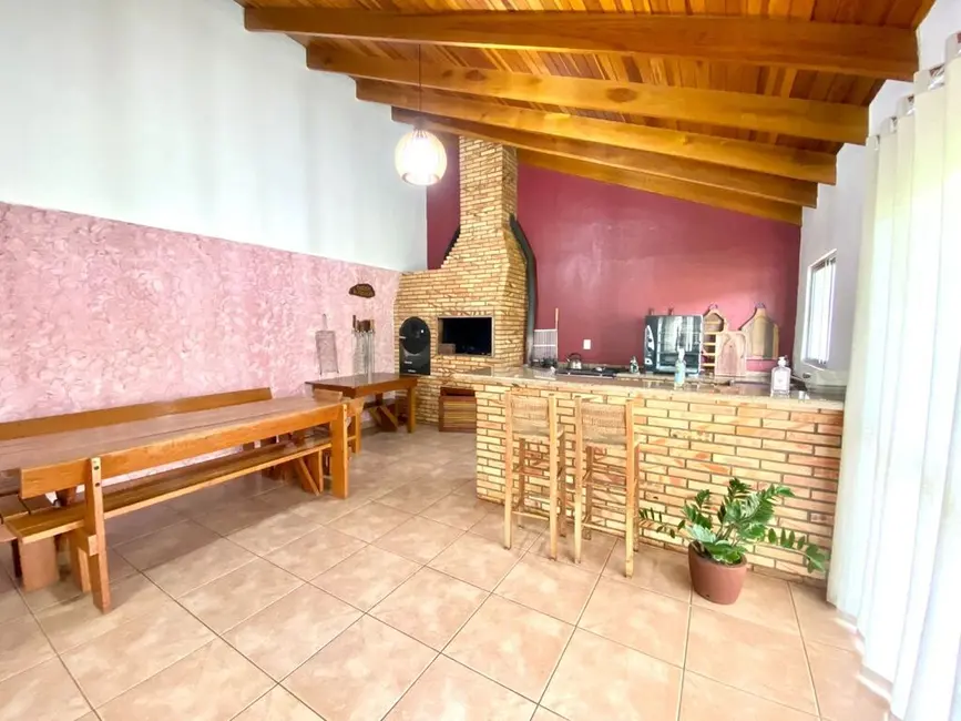 Foto 5 de Casa com 3 quartos à venda, 338m2 em Jardim Itália, Chapeco - SC