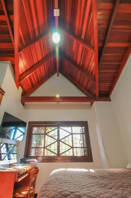 Foto 6 de Casa com 3 quartos à venda, 250m2 em Viamao - RS