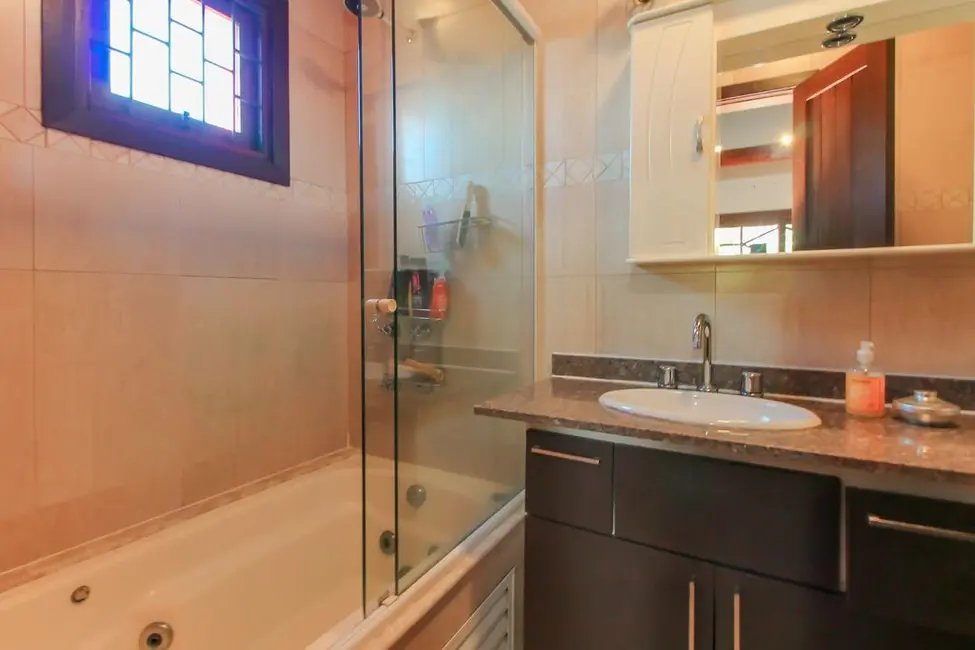 Foto 7 de Casa com 3 quartos à venda, 250m2 em Viamao - RS