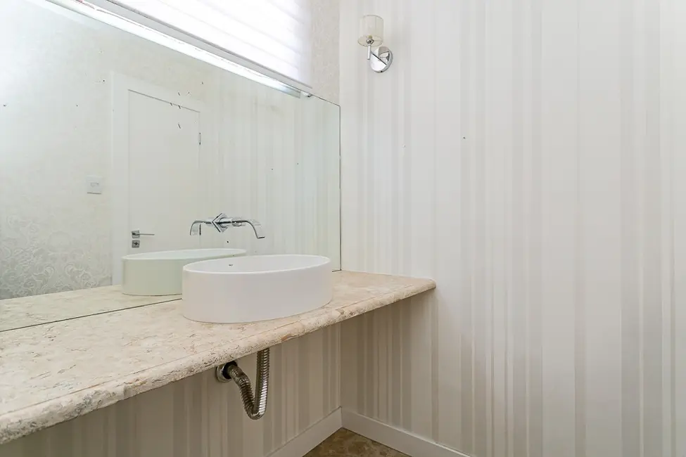 Apartamento com 4 quartos à venda, 218m2 em Centro, Florianopolis - SC - imagem 4 Foto 4 de Apartamento com 4 quartos à venda, 218m2 em Centro, Florianopolis - SC