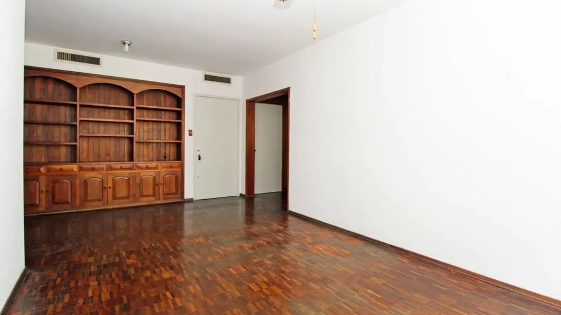 Cobertura com 3 quartos à venda, 208m2 em Auxiliadora, Porto Alegre - RS - imagem 3 Foto 3 de Cobertura com 3 quartos à venda, 208m2 em Auxiliadora, Porto Alegre - RS