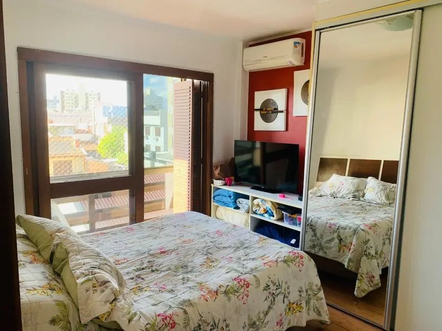 Cobertura com 3 quartos à venda, 175m2 em Higienópolis, Porto Alegre - RS - imagem 7 Foto 7 de Cobertura com 3 quartos à venda, 175m2 em Higienópolis, Porto Alegre - RS