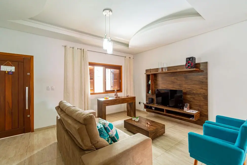 Casa com 3 quartos à venda, 122m2 em São José, Canoas - RS - imagem 5 Foto 5 de Casa com 3 quartos à venda, 122m2 em São José, Canoas - RS