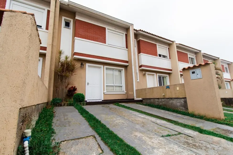 Foto 2 de Casa de Condomínio com 2 quartos à venda, 83m2 em Cachoeirinha - RS