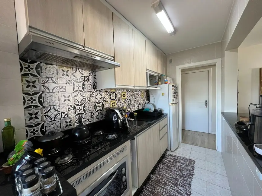 Apartamento com 3 quartos à venda, 80m2 em Centro, Canoas - RS - imagem 6 Foto 6 de Apartamento com 3 quartos à venda, 80m2 em Centro, Canoas - RS