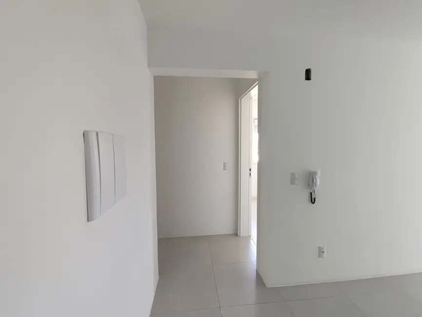 Cobertura com 3 quartos à venda, 100m2 em Marechal Rondon, Canoas - RS - imagem 4 Foto 4 de Cobertura com 3 quartos à venda, 100m2 em Marechal Rondon, Canoas - RS